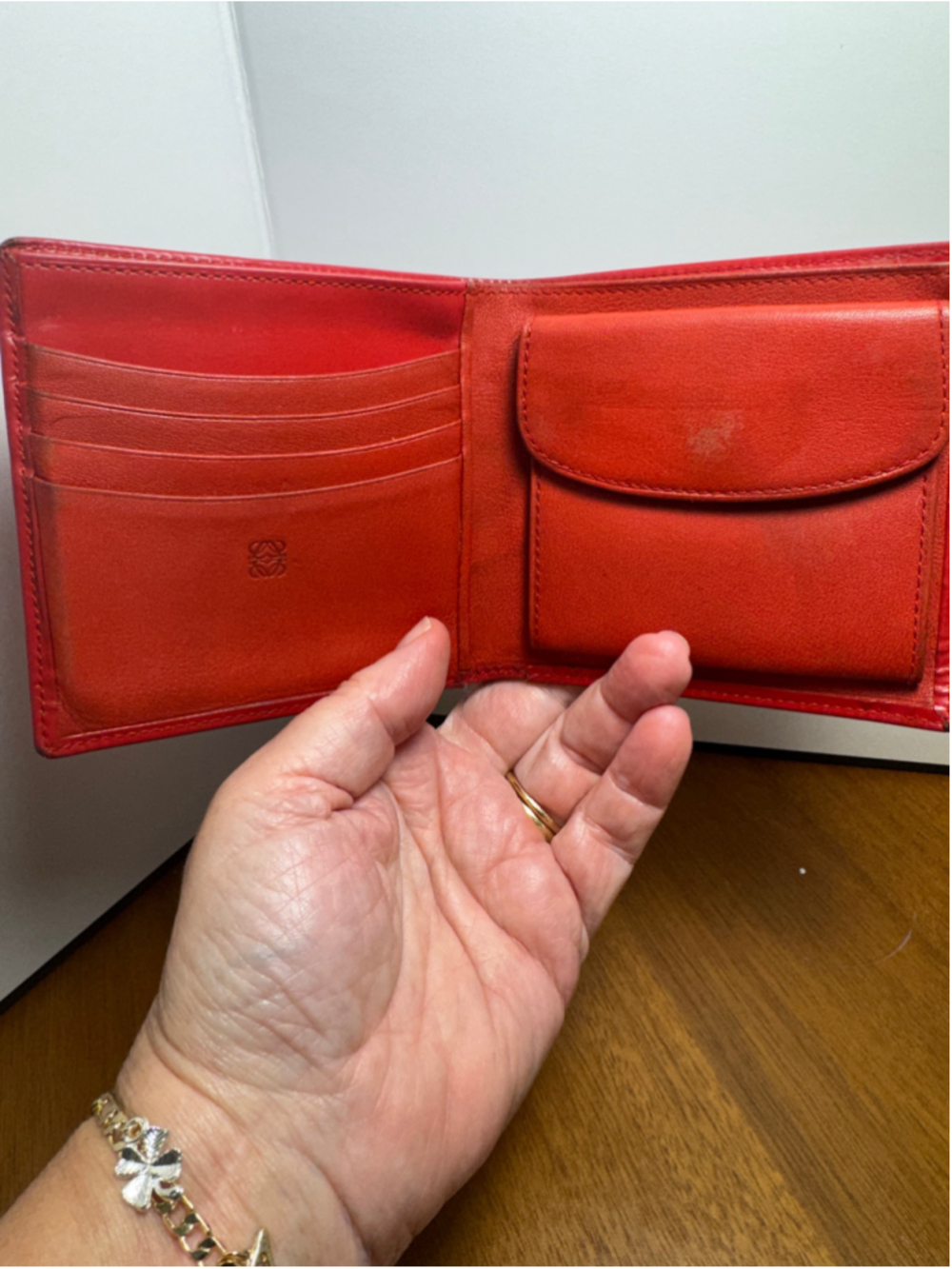 Loewe Red Patent Leather Bifold Small Wallet - Picture 4 of 11